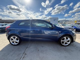 /photos/10186/0d720469-3d60-422c-ace0-e9f14ac8e453_i320x240.jpg