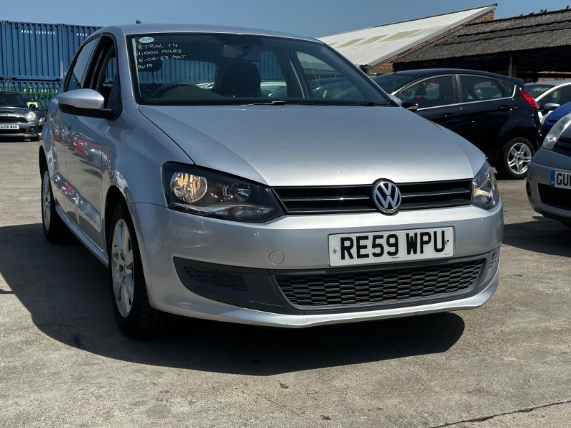 2009 VOLKSWAGEN POLO 1.4 SE DSG EURO 5 5DR 5,695 MONTHLY FROM 116.35 26 THIS... photo