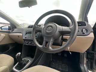 /photos/10186/7a8cc1e7-43f3-4127-8912-11d080e1b02b_i320x240.jpg