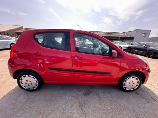 /photos/10186/e4747c87-d96a-461a-8d4a-baf0370ff61a_i320x240.jpg