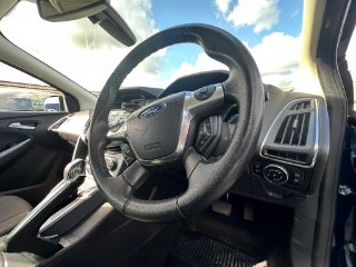 /photos/10186/efa41612-493b-443f-951b-11c7c4756ae3_i320x240.jpg
